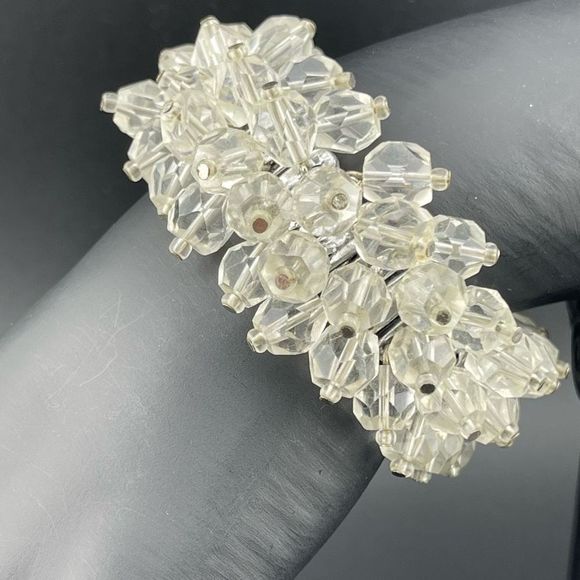 Mid Century Japan Expandable Bracelet Clear Crystal Beaded Cha Cha - Picture 4 of 7